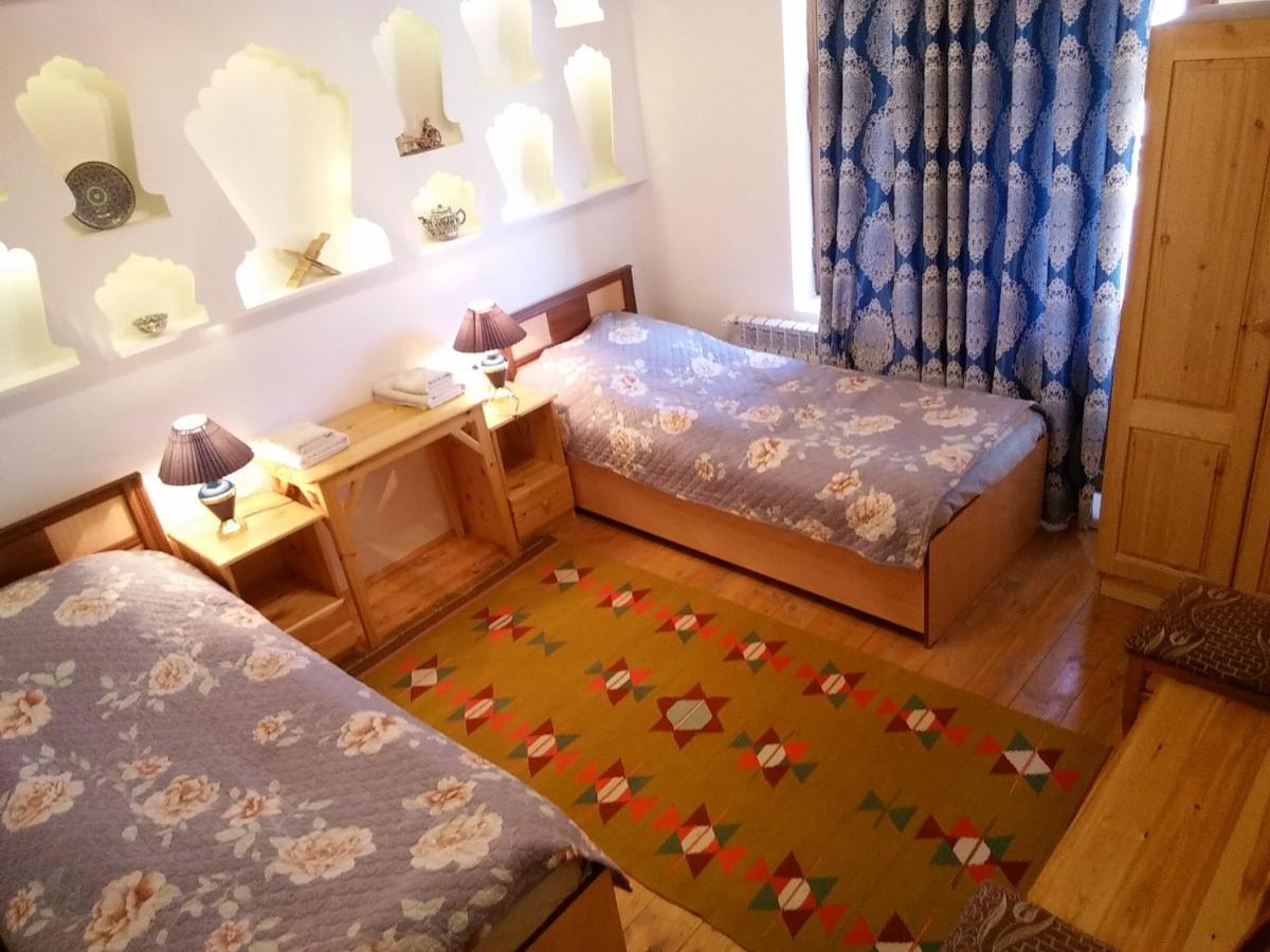 Meros B&B Chiva Exteriör bild